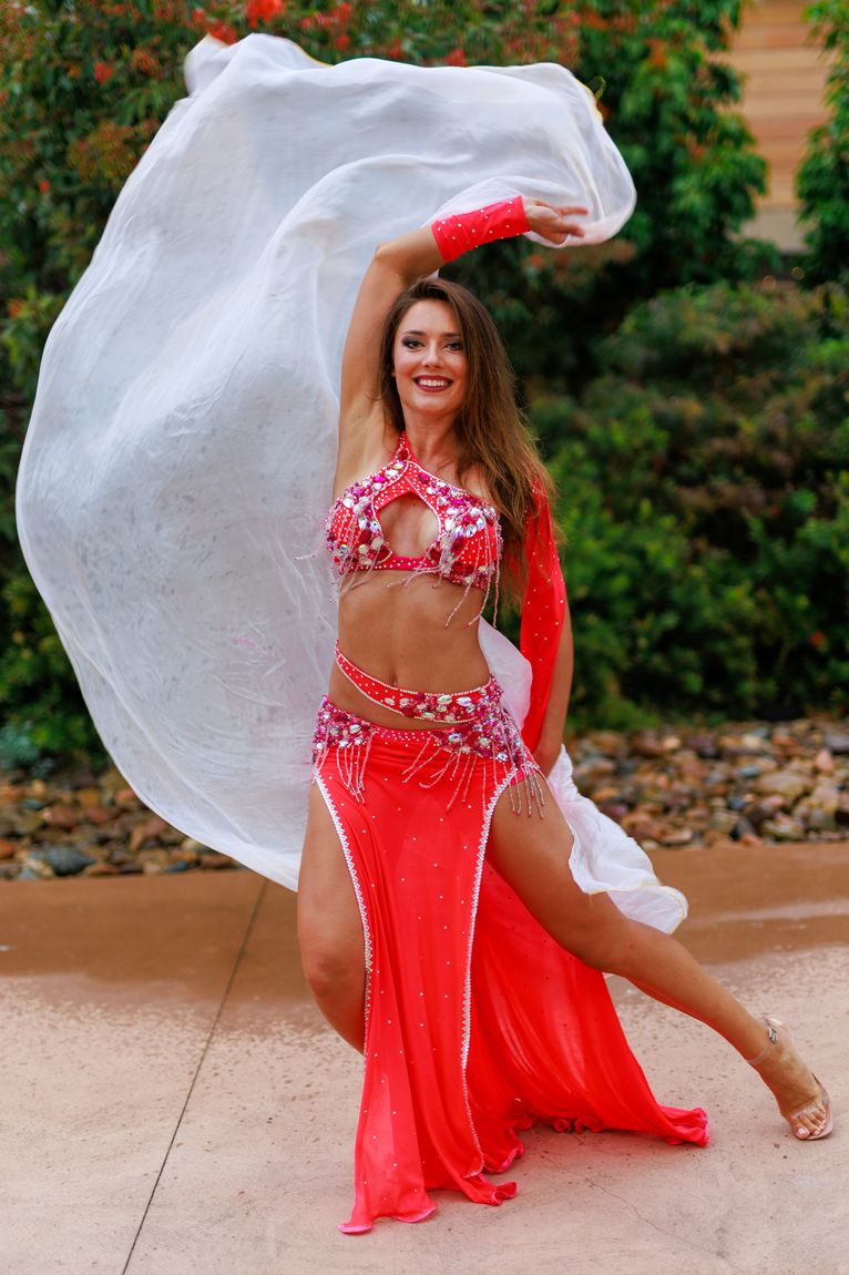 Aleksandra Dance — Red veil
